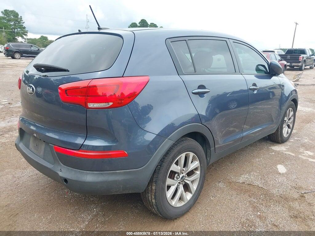 KNDPBCAC8F7745548 2015 KIA SPORTAGE photo no. 4
