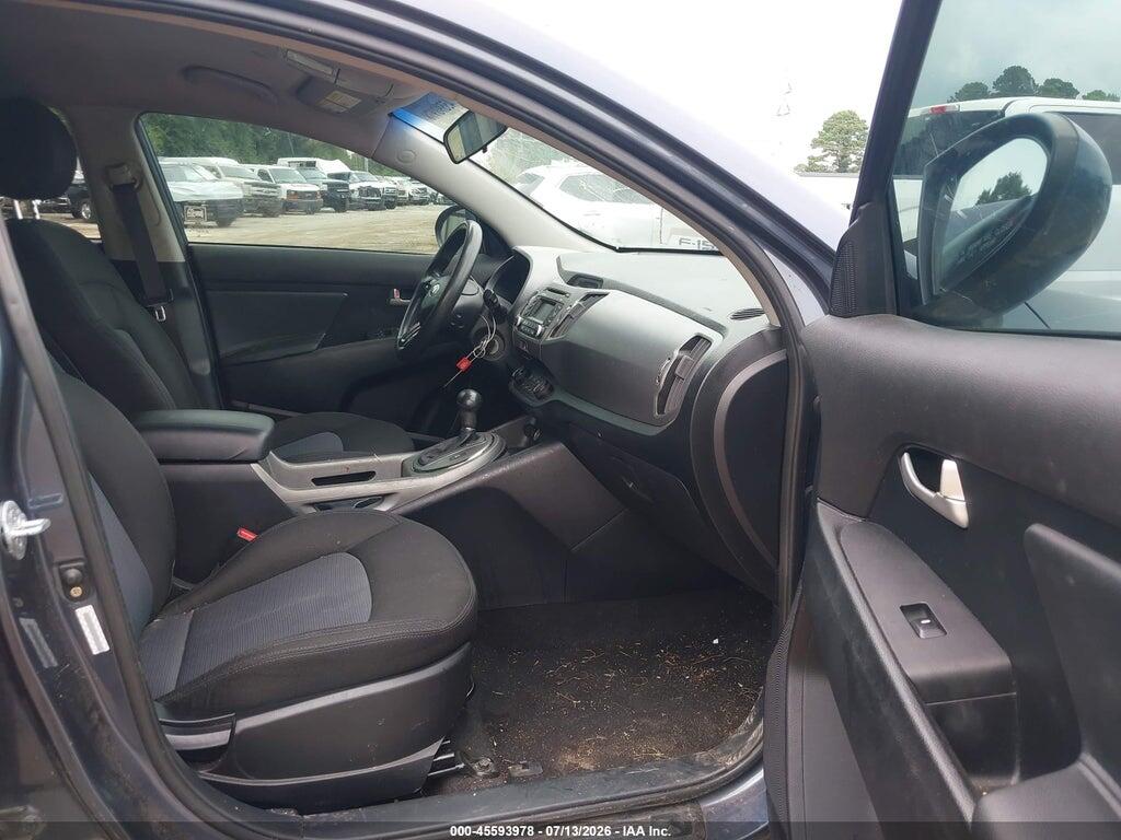 KNDPBCAC8F7745548 2015 KIA SPORTAGE photo no. 5