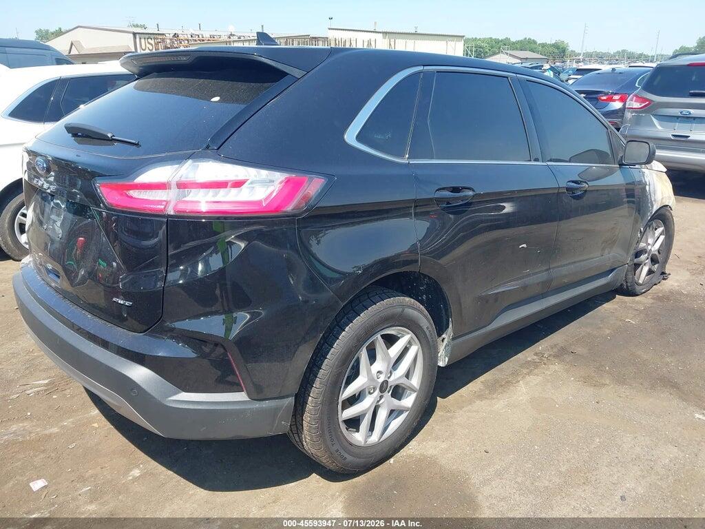 2FMPK4J92PBA58676 2023 FORD EDGE photo no. 4