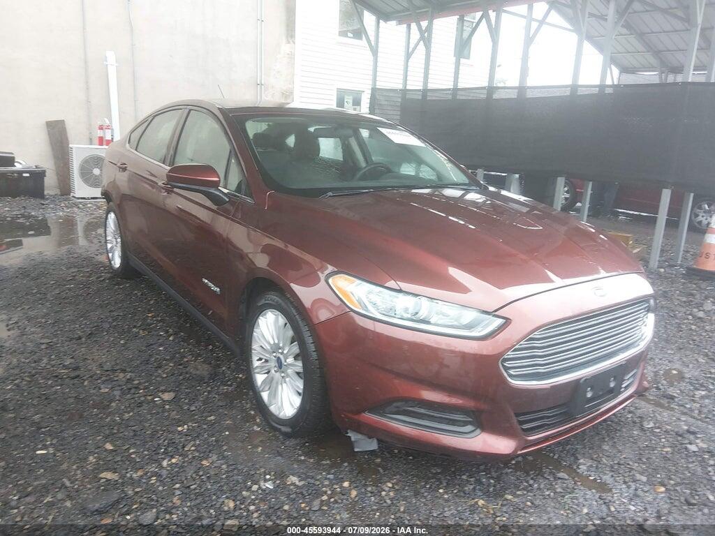 3FA6P0UU4GR227078 2016 FORD FUSION photo no. 1