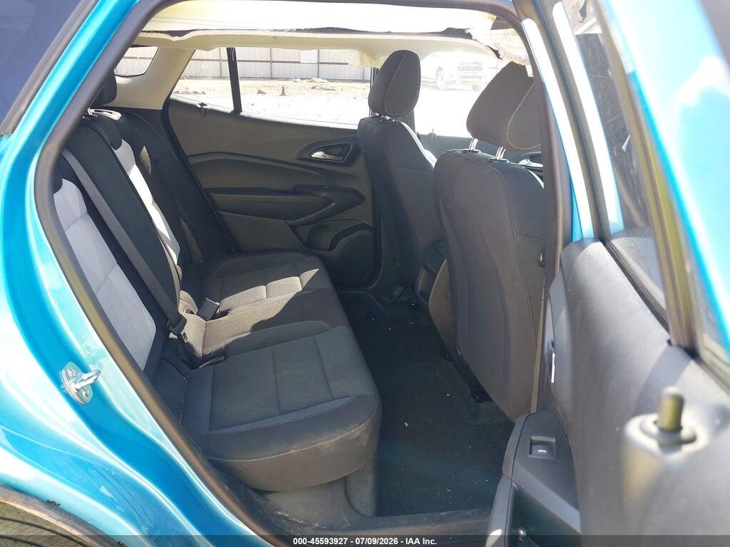 KL77LFEP1TC061503 2026 CHEVROLET TRAX photo no. 8