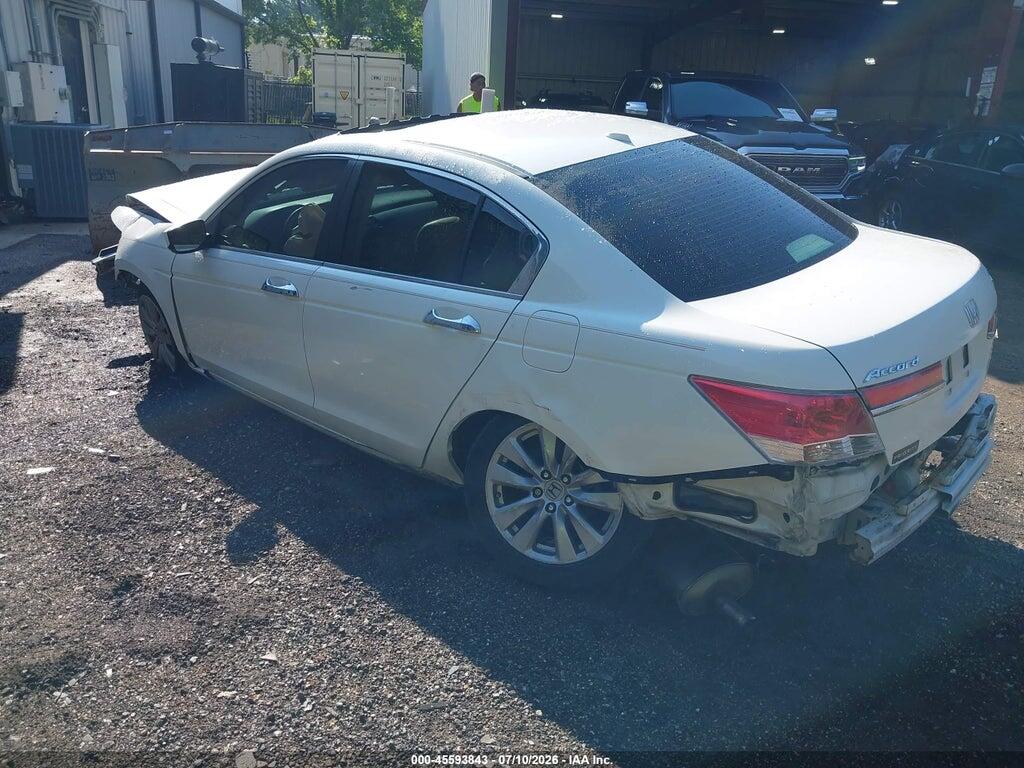 1HGCP3F8XCA013622 2012 HONDA ACCORD photo no. 3