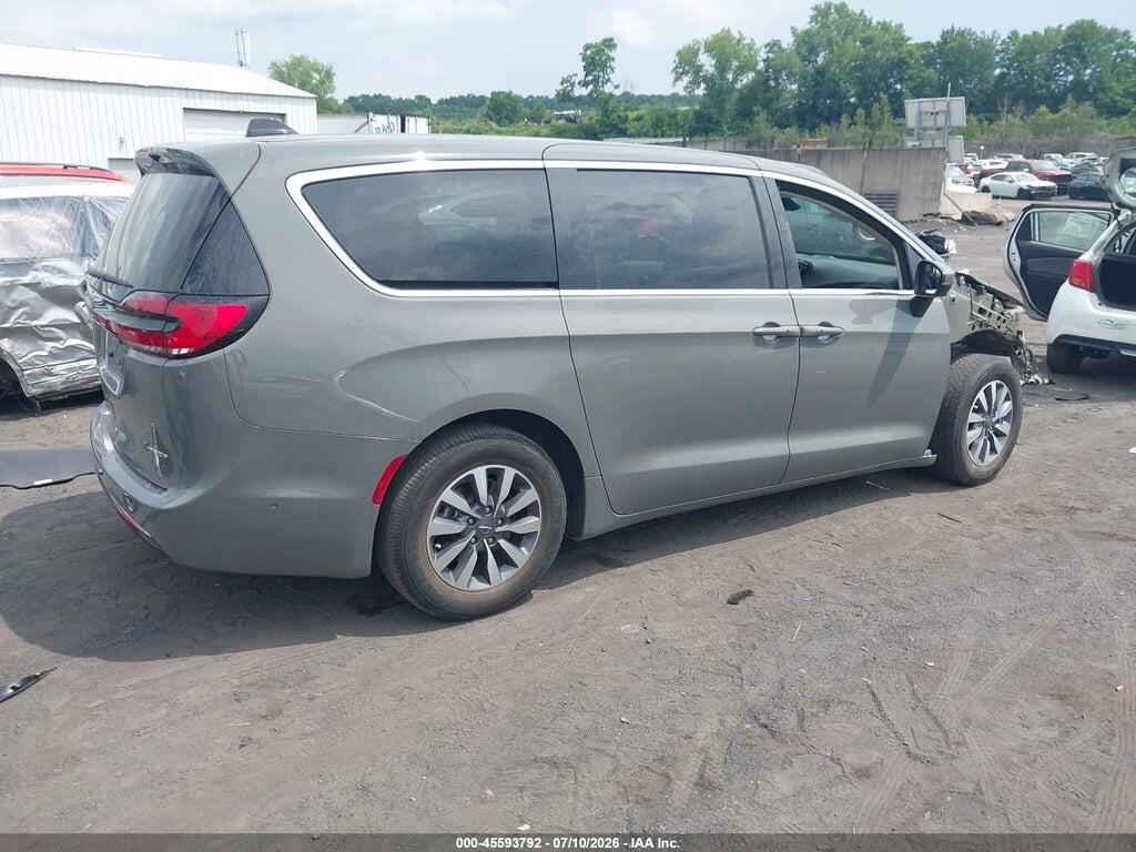 2C4RC1L75PR588975 2023 CHRYSLER PACIFICA HYBRID photo no. 4