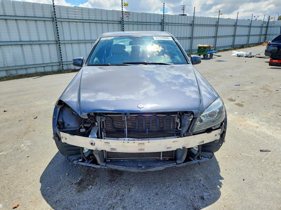 2011 MERCEDES-BENZ C 300 — Фото 5 из 13