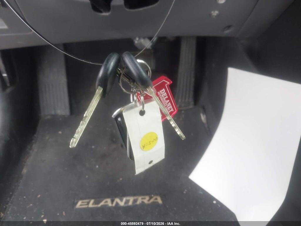 5NPDH4AE5CH117608 2012 HYUNDAI ELANTRA photo no. 11