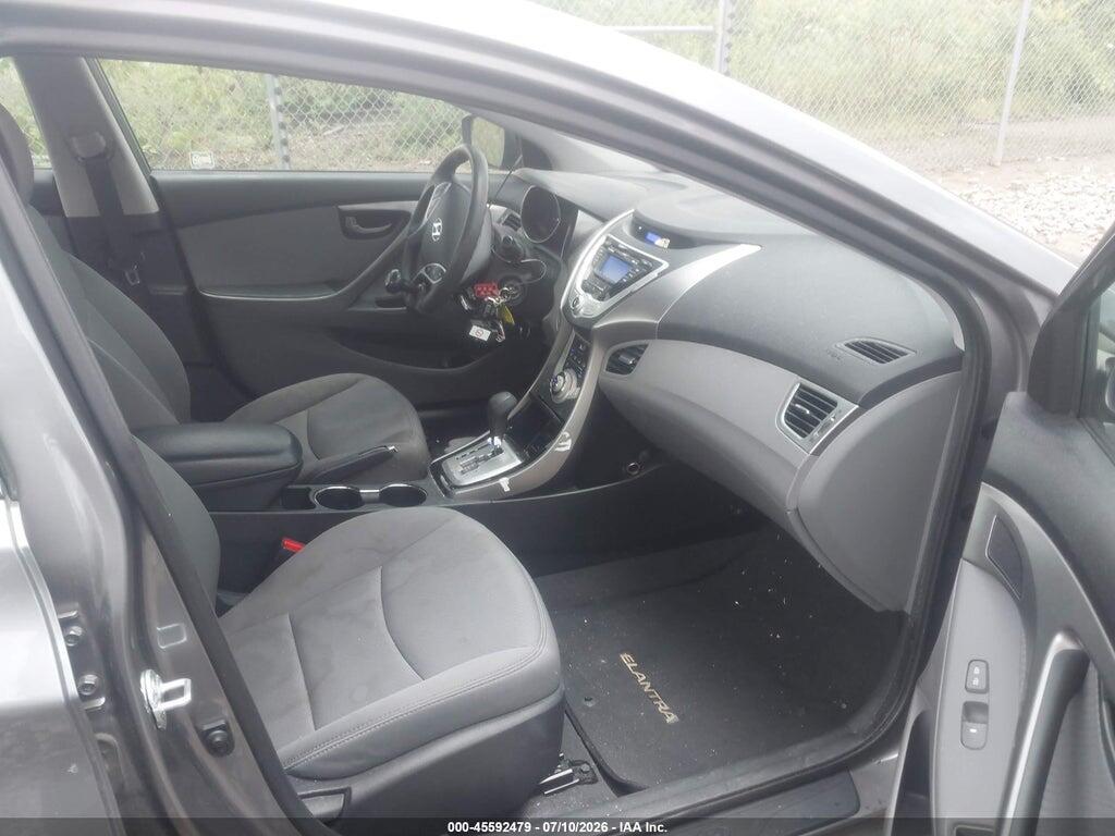 5NPDH4AE5CH117608 2012 HYUNDAI ELANTRA photo no. 5
