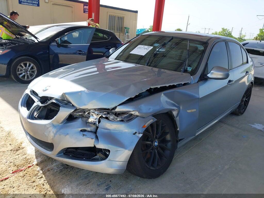 WBAPH7C58BE675217 2011 BMW 328I photo no. 2