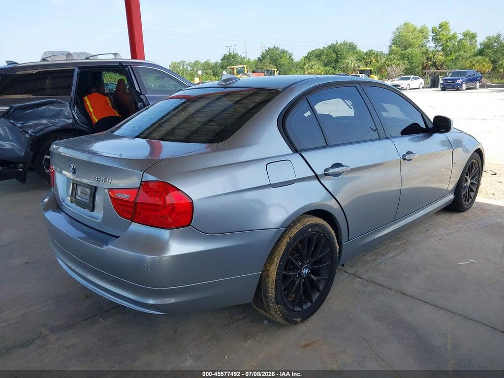 WBAPH7C58BE675217 2011 BMW 328I photo no. 4