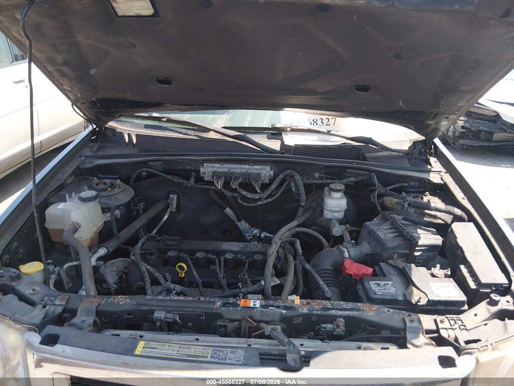 1FMCU0D72AKA09647 2010 FORD ESCAPE photo no. 10