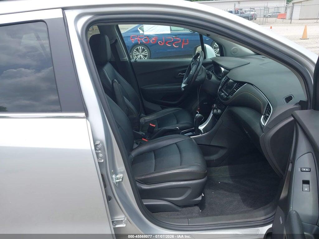 3GNCJRSB4JL149231 2018 CHEVROLET TRAX photo no. 5