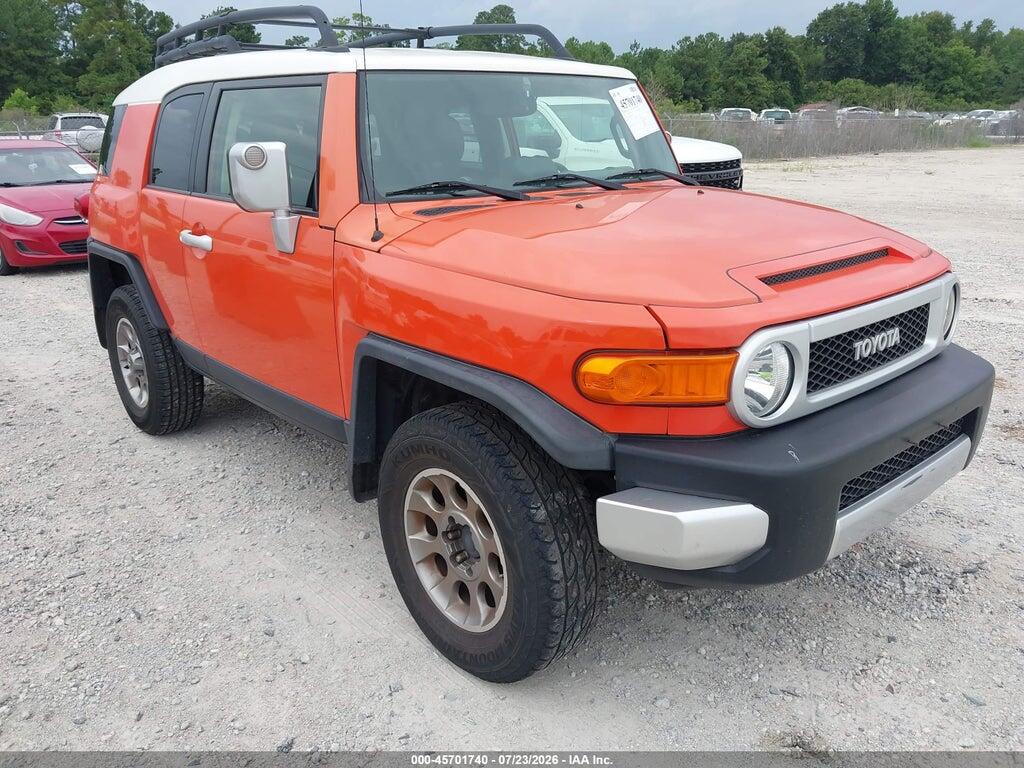JTEBU4BF2DK151594 2013 TOYOTA FJ CRUISER photo no. 1