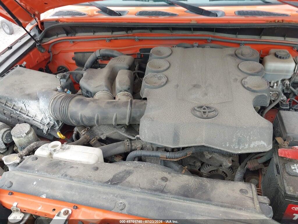 JTEBU4BF2DK151594 2013 TOYOTA FJ CRUISER photo no. 10