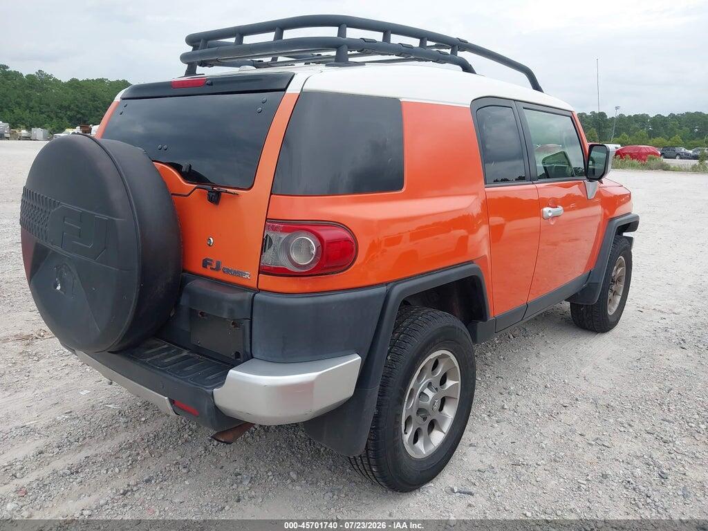 JTEBU4BF2DK151594 2013 TOYOTA FJ CRUISER photo no. 4