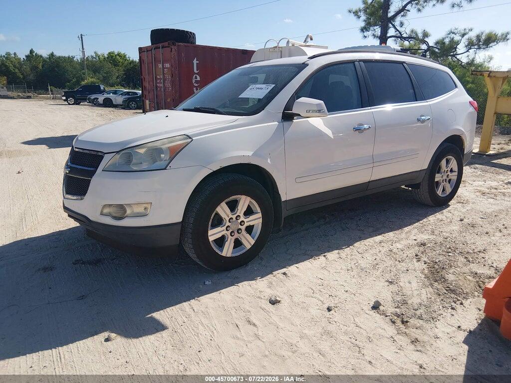 1GNKRGED1BJ333458 2011 CHEVROLET TRAVERSE photo no. 2