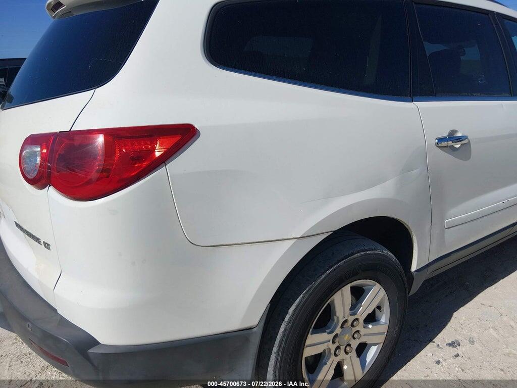1GNKRGED1BJ333458 2011 CHEVROLET TRAVERSE photo no. 6