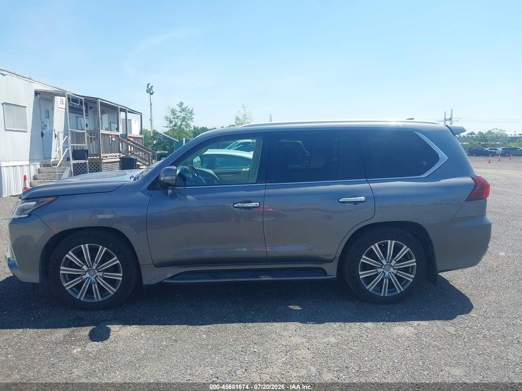 2017 LEXUS LX 570 — Фото 14 из 16