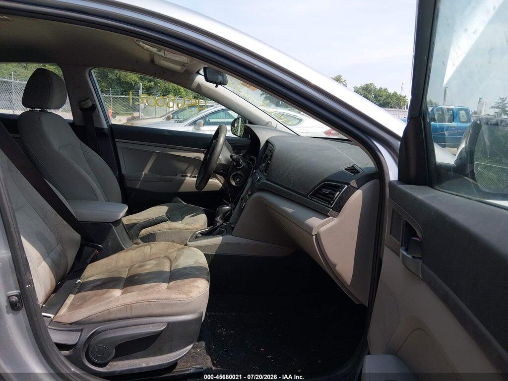 5NPD74LFXHH210799 2017 HYUNDAI ELANTRA photo no. 5