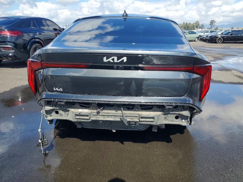 2025 KIA K4 LXS — Фото 6 из 12