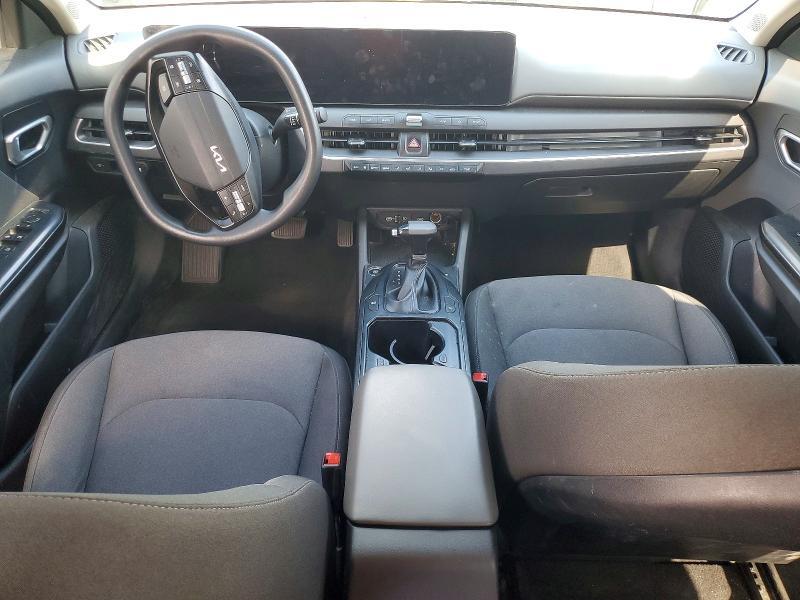 2025 KIA K4 LXS — Фото 8 из 12