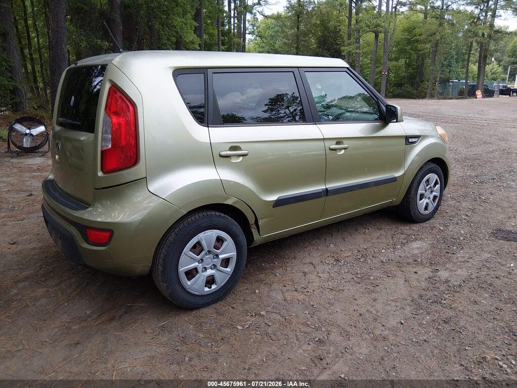 KNDJT2A56D7500968 2013 KIA SOUL photo no. 4