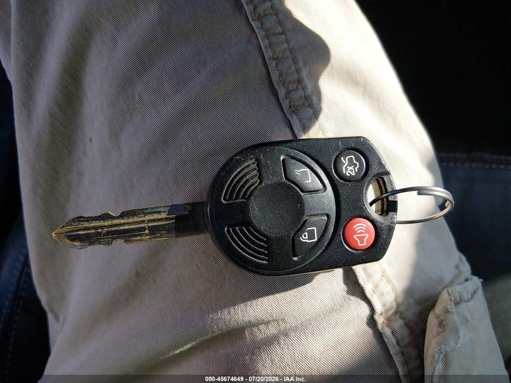 3FAHP0KCXAR161310 2010 FORD FUSION photo no. 11