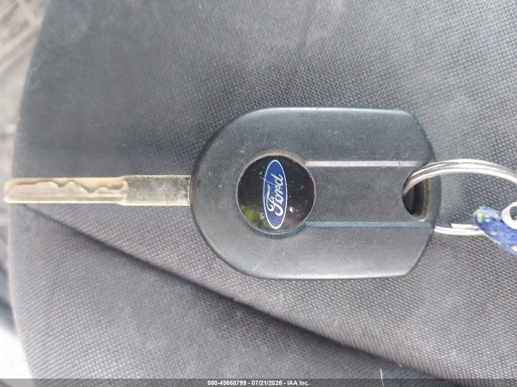 1FADP3K27GL371023 2016 FORD FOCUS photo no. 11