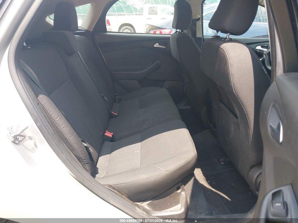 1FADP3K27GL371023 2016 FORD FOCUS photo no. 8