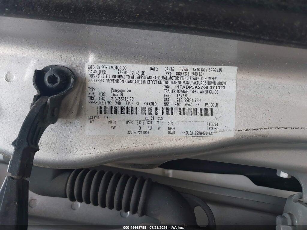 1FADP3K27GL371023 2016 FORD FOCUS photo no. 9