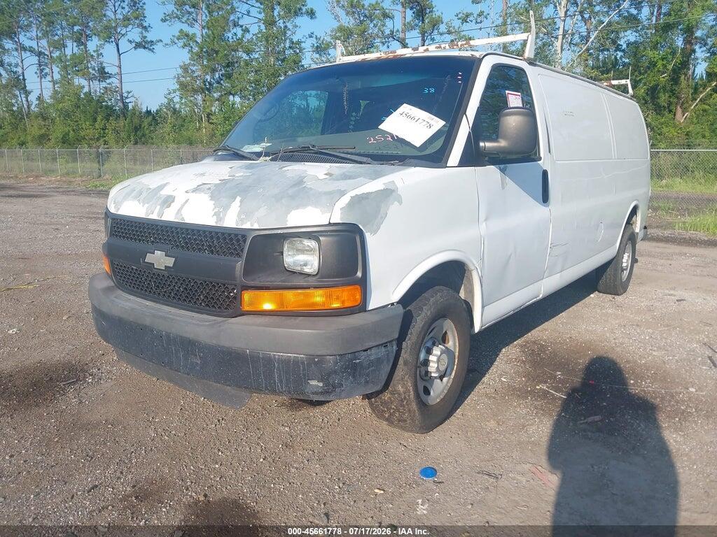 1GCWGGCA2C1100778 2012 CHEVROLET EXPRESS 2500 photo no. 2