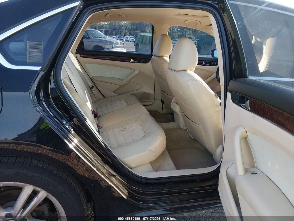 1VWCN7A39CC083587 2012 VOLKSWAGEN PASSAT photo no. 8