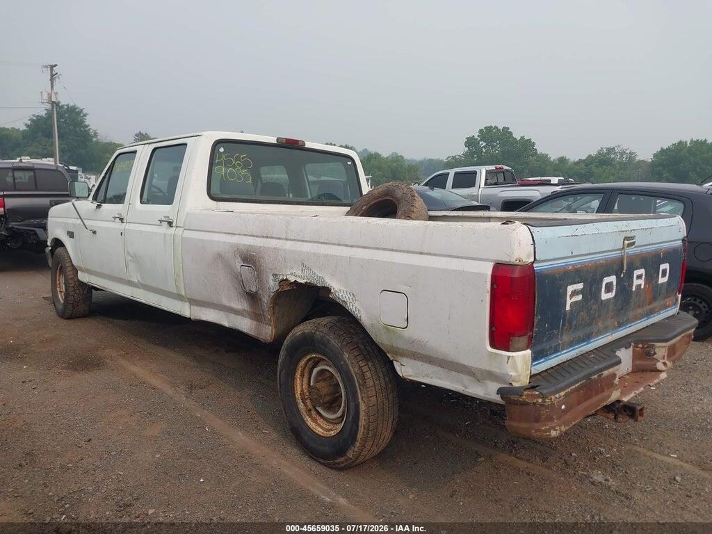 1FTJW35H4REA37829 1994 FORD F350 photo no. 3