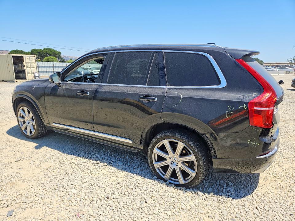 2018 VOLVO XC90 T6 — Фото 2 из 13
