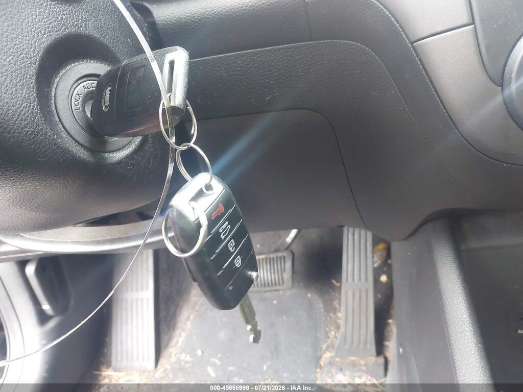 3KPFK4A77HE160743 2017 KIA FORTE photo no. 11