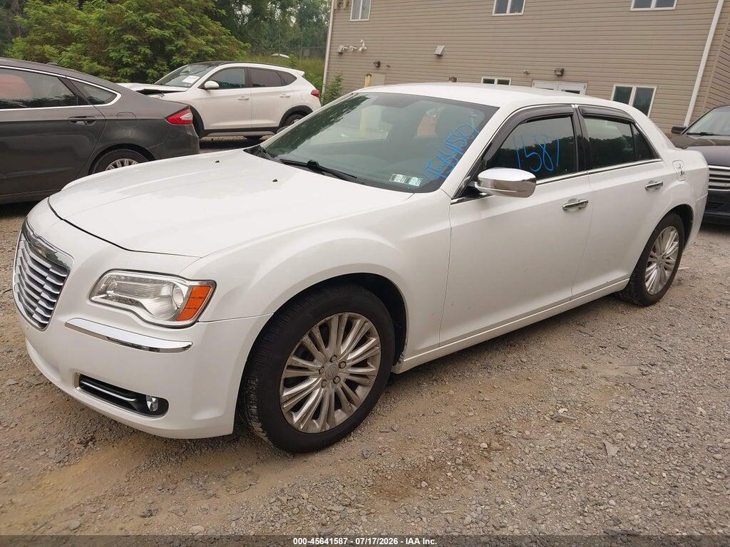2C3CCAKT1DH508792 2013 CHRYSLER 300C photo no. 2