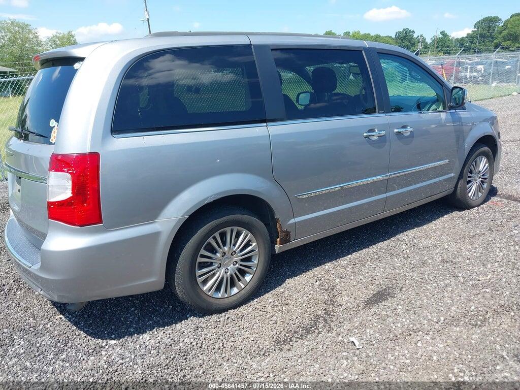 2C4RC1CG0DR590130 2013 CHRYSLER TOWN & COUNTRY photo no. 4