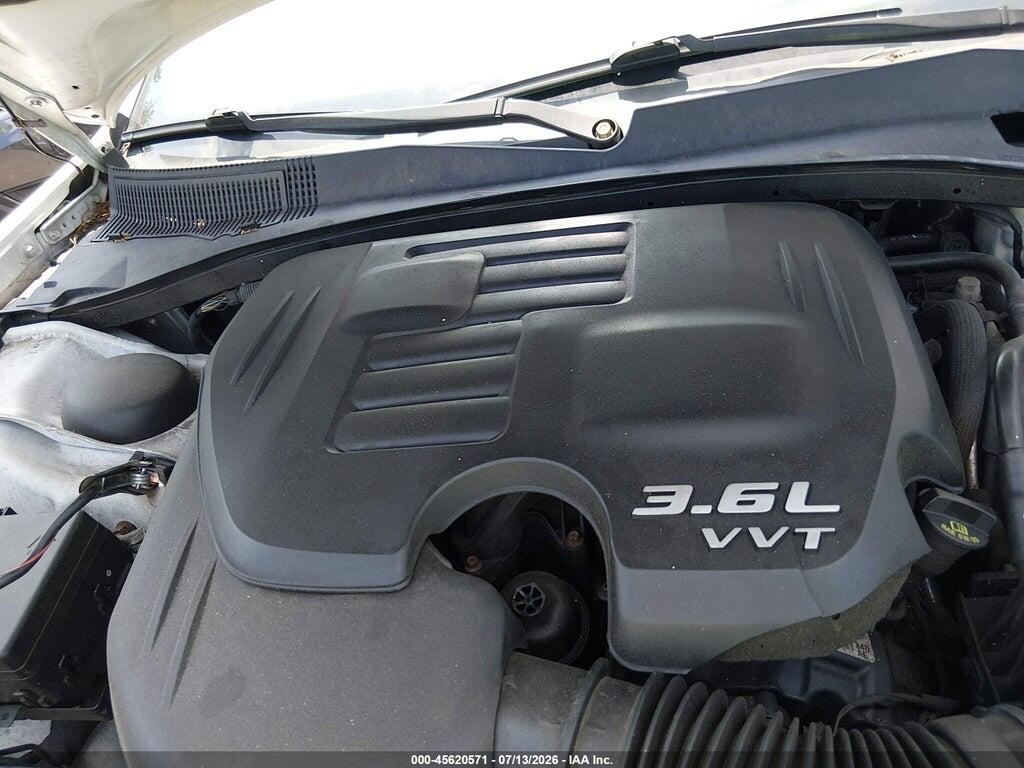 2C3CCAKG1FH769605 2015 CHRYSLER 300C photo no. 10