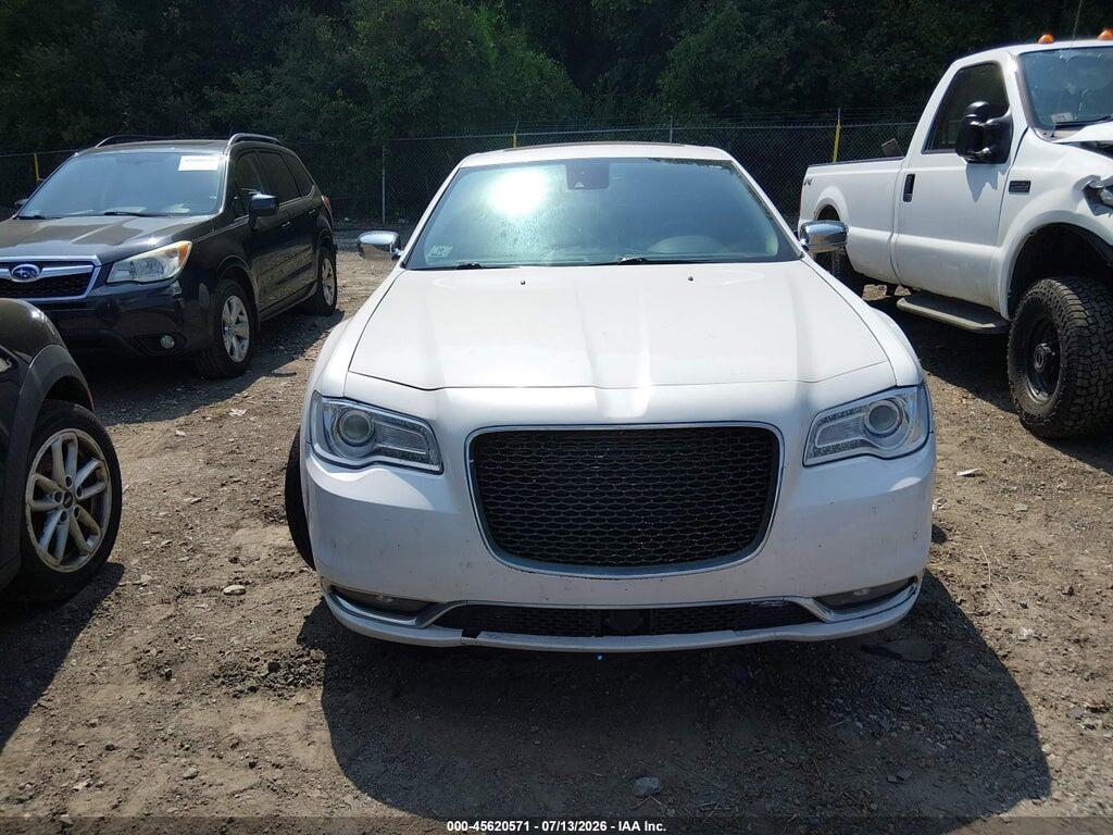 2C3CCAKG1FH769605 2015 CHRYSLER 300C photo no. 12