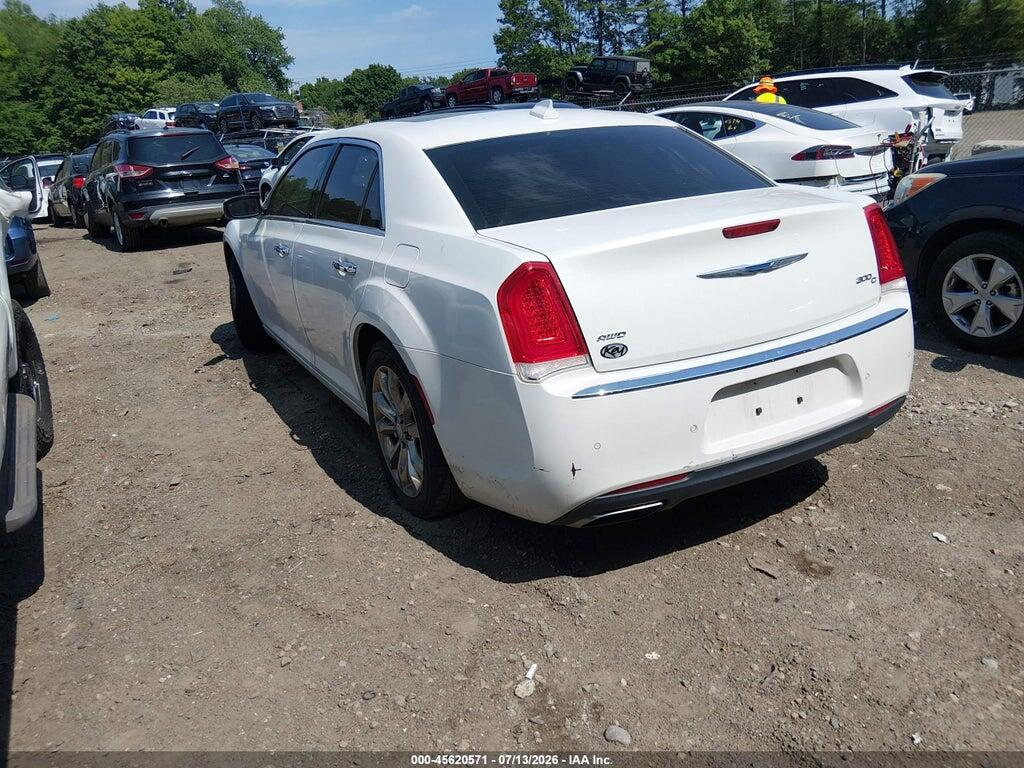 2C3CCAKG1FH769605 2015 CHRYSLER 300C photo no. 3