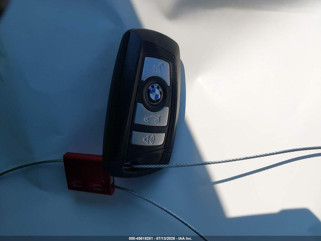 WBAXH5C59CDW11697 2012 BMW 528I photo no. 11
