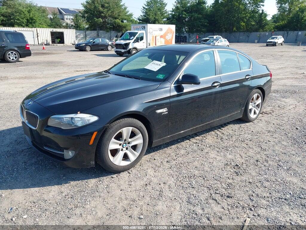 WBAXH5C59CDW11697 2012 BMW 528I photo no. 2