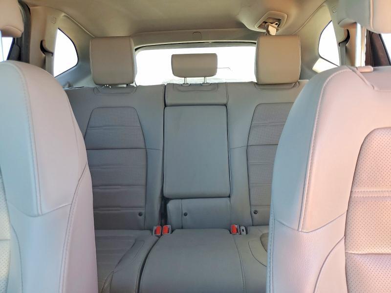7FARW1H90JE018049 2018 HONDA CR-V photo no. 10