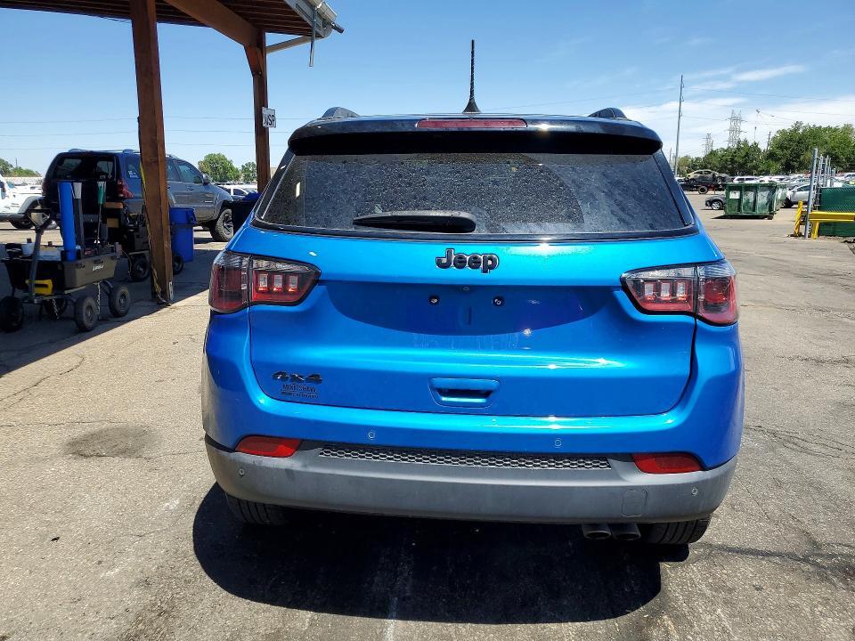 2021 JEEP COMPASS LATITUDE — Фото 6 из 12