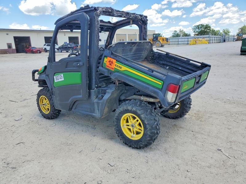 1M0835RAVMM043048 2021 JOHN DEERE XUV835R photo no. 3