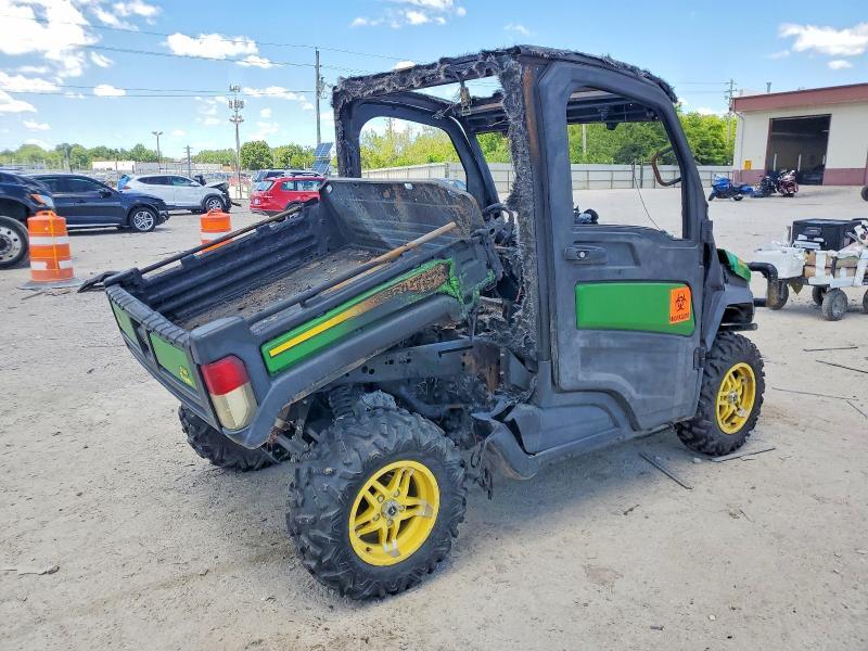 1M0835RAVMM043048 2021 JOHN DEERE XUV835R photo no. 4