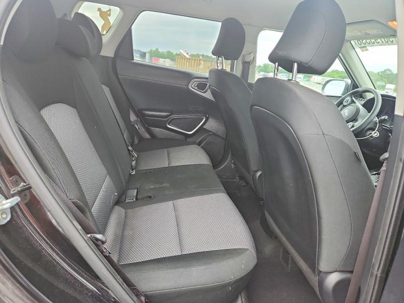 2021 KIA SOUL LX — Фото 11 из 13