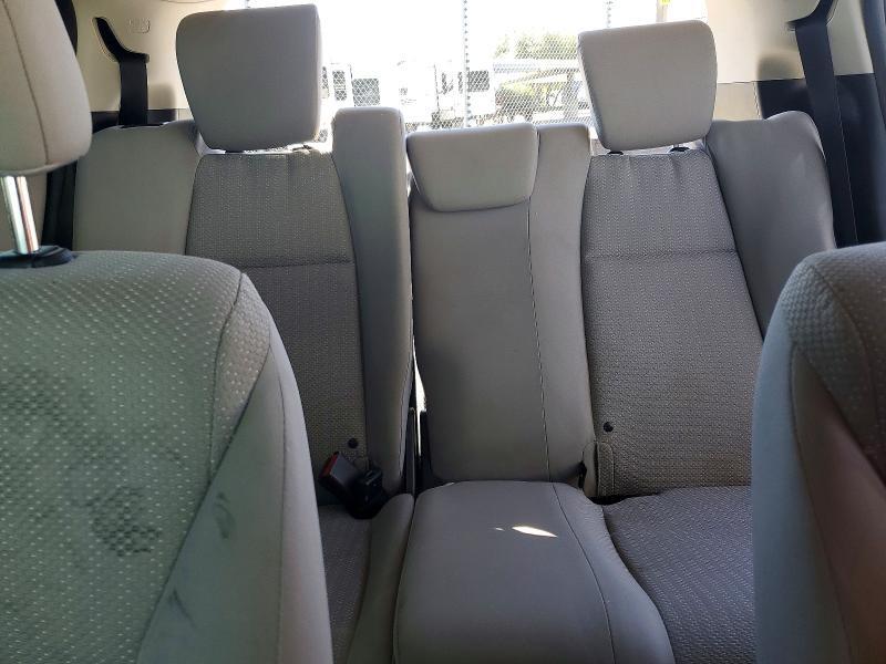 2018 HONDA HR-V LX — Фото 10 из 13