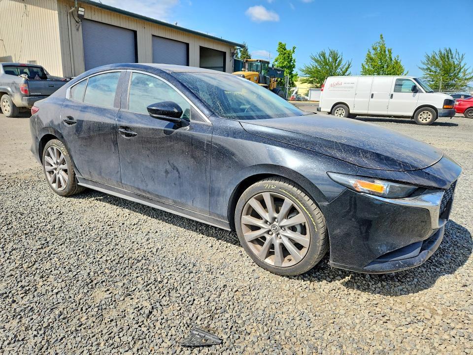 2021 MAZDA 3 SELECT — Фото 4 из 12