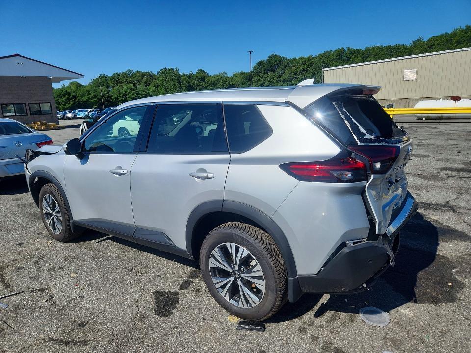 2021 NISSAN ROGUE SV — Фото 2 из 12