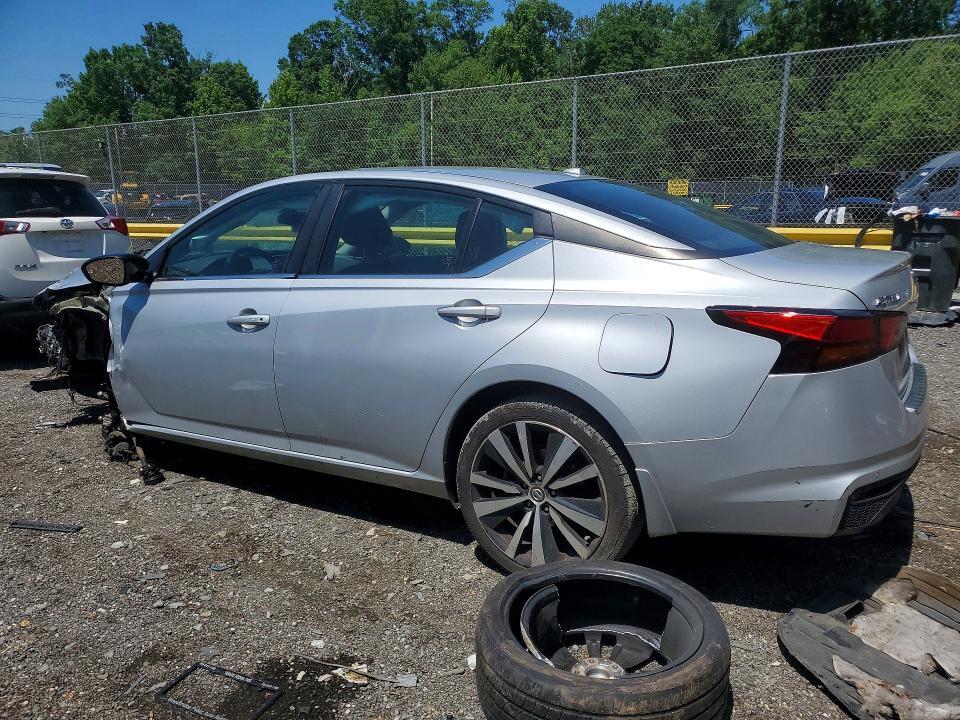 2021 NISSAN ALTIMA SR — Фото 2 из 12