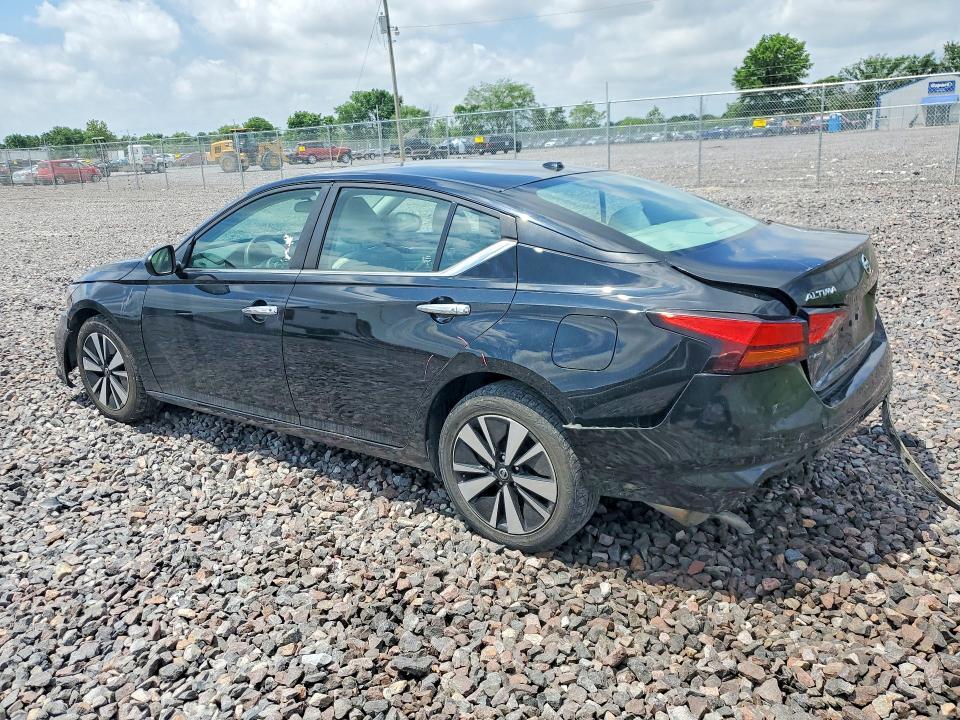 2021 NISSAN ALTIMA SV — Фото 2 из 12